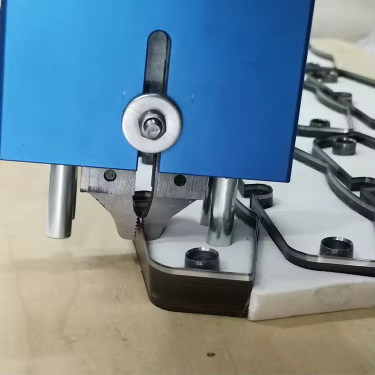 Steel Rule Puller