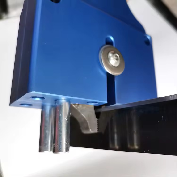 Steel Rule Puller
