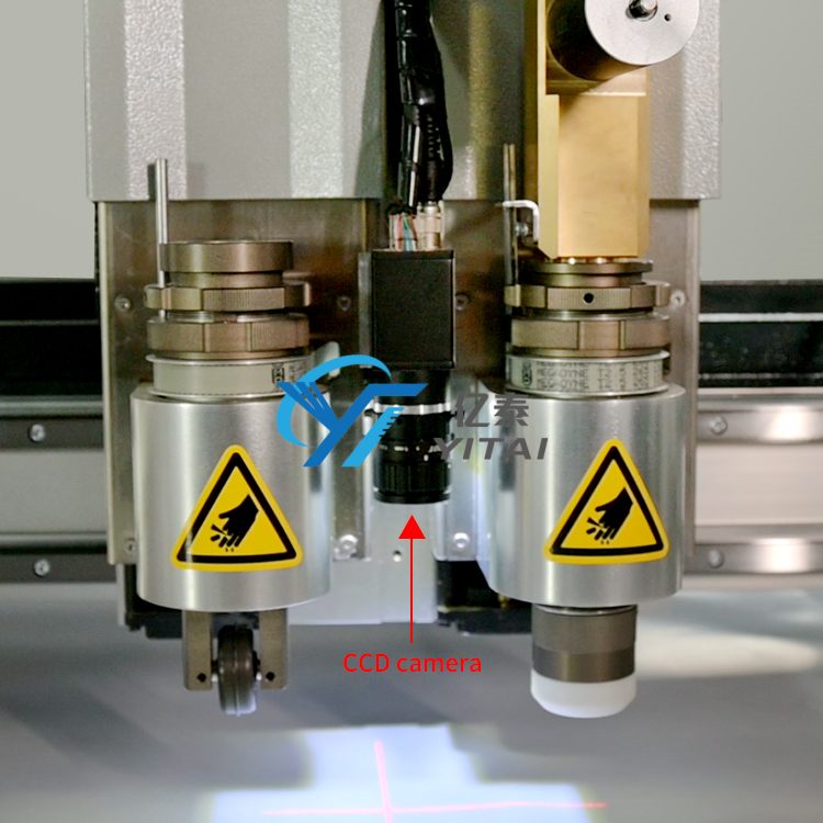 YITAI Digital Cutting Machine | Flatbed Oscillating Knife Cutter